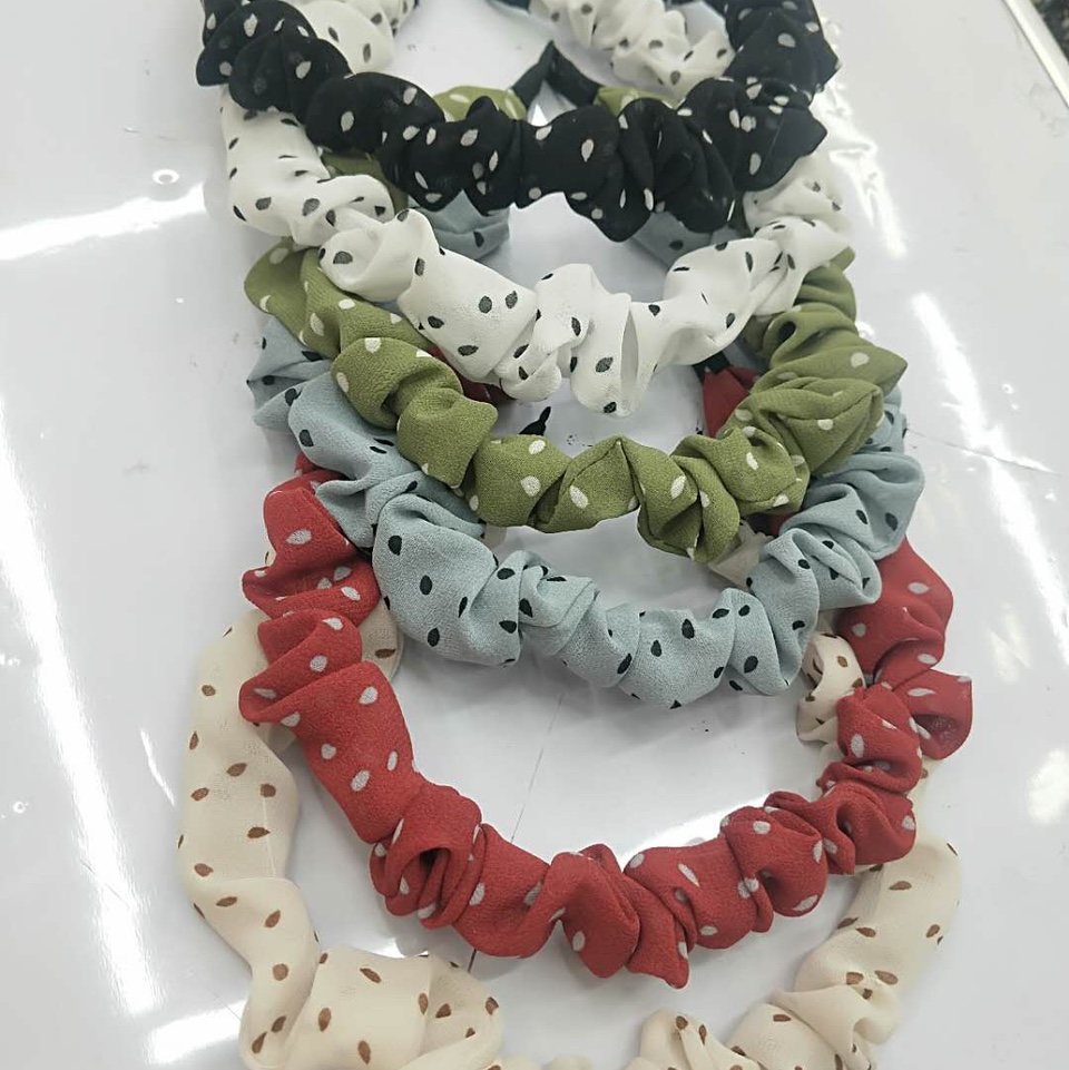 Small polka dot, crease, knot, sunflower, fashionable and trendy ladies' hair band, headband, versatile headwear, hair accessories, Lu Jie accessories 1