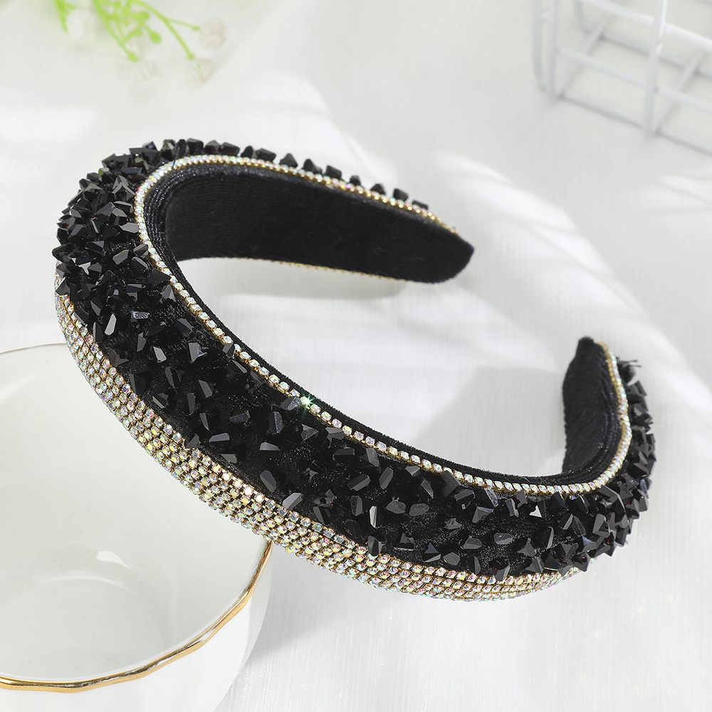 Europe And The United States Luxury Heavy Industry Broken Diamond Black Diamond Sponge Headband full figure