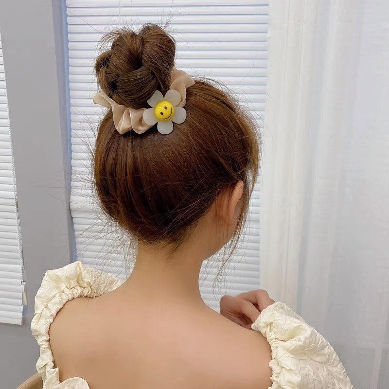 Emilia's summer smiling sunflower-themed hair tie, pig intestine hair band, female Internet celebrity hair tie, simple and elegant hair tie 034