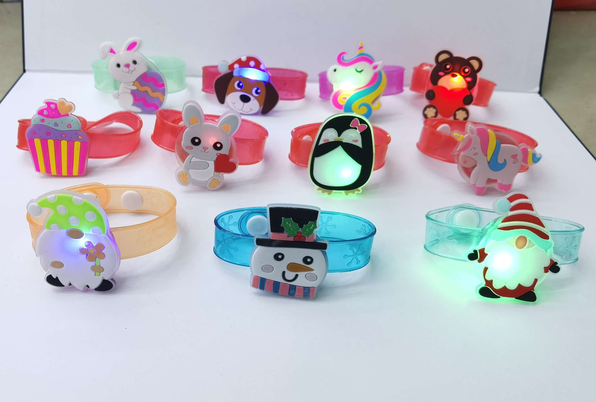 发光玩具实物图