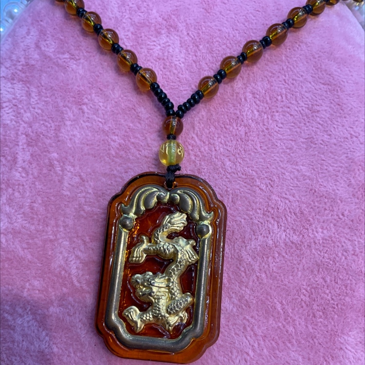 An elegant necklace