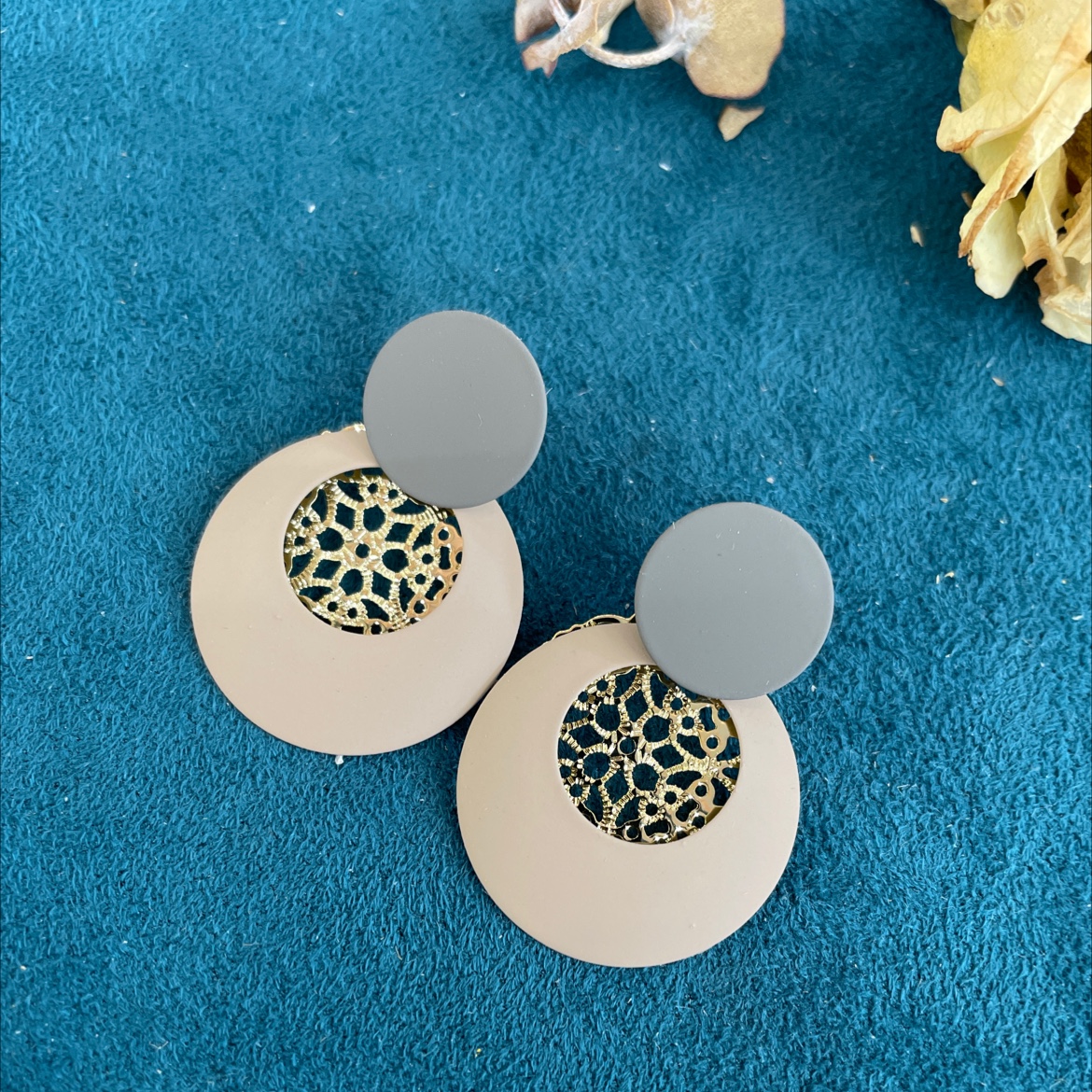 耳饰/耳环/韩系羽蝶新款细节图