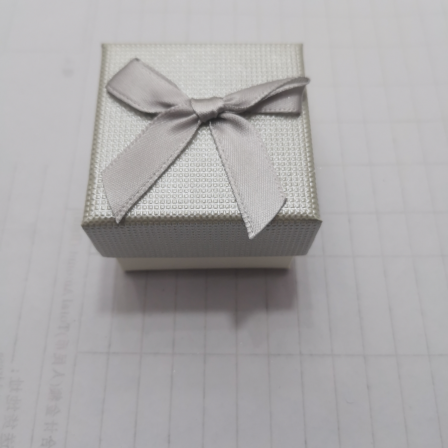 蝴蝶结戒指盒72