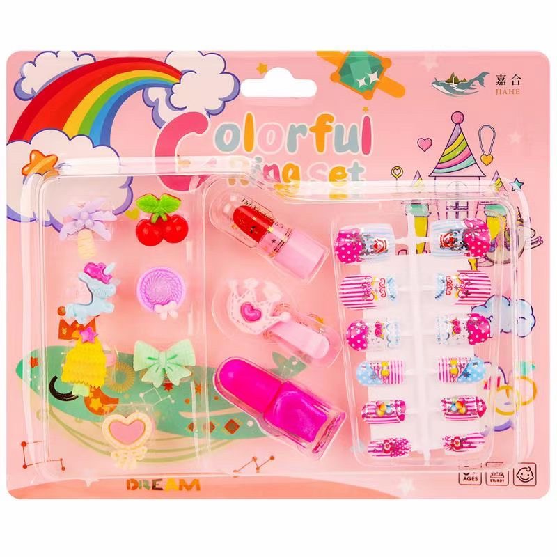 儿童彩妆玩具口红戒指。