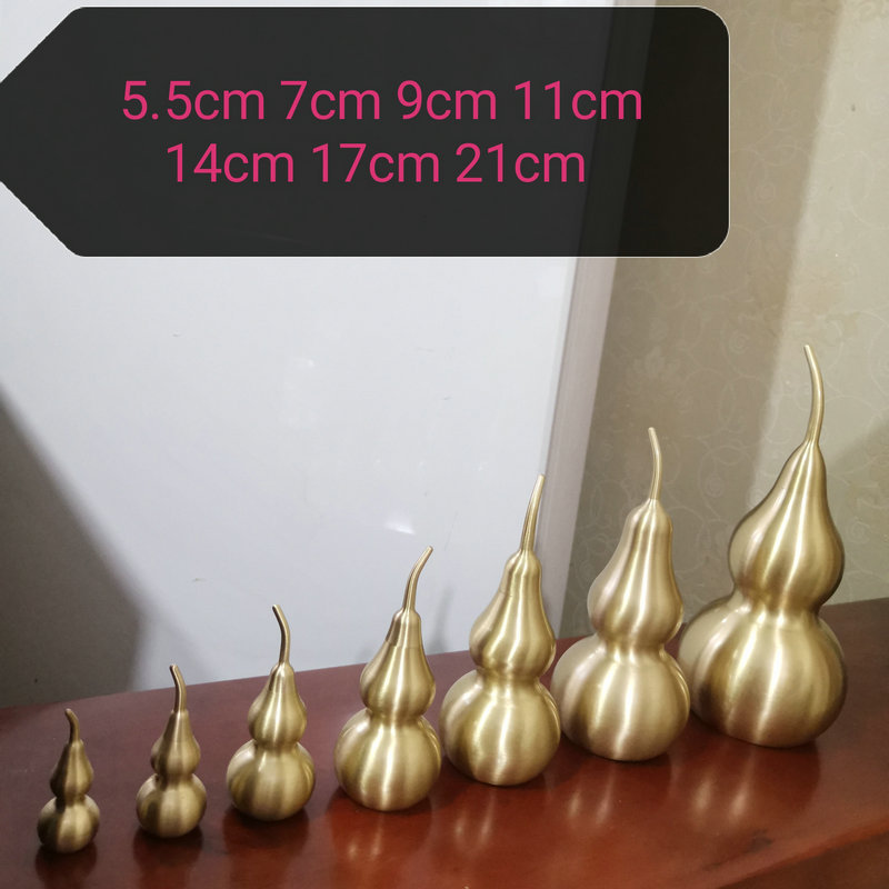 The manufacturer supplies various sizes of copper gourd ornaments, gourd hangers, car hangers, and creative hollow copper gourd hangers detail image 5