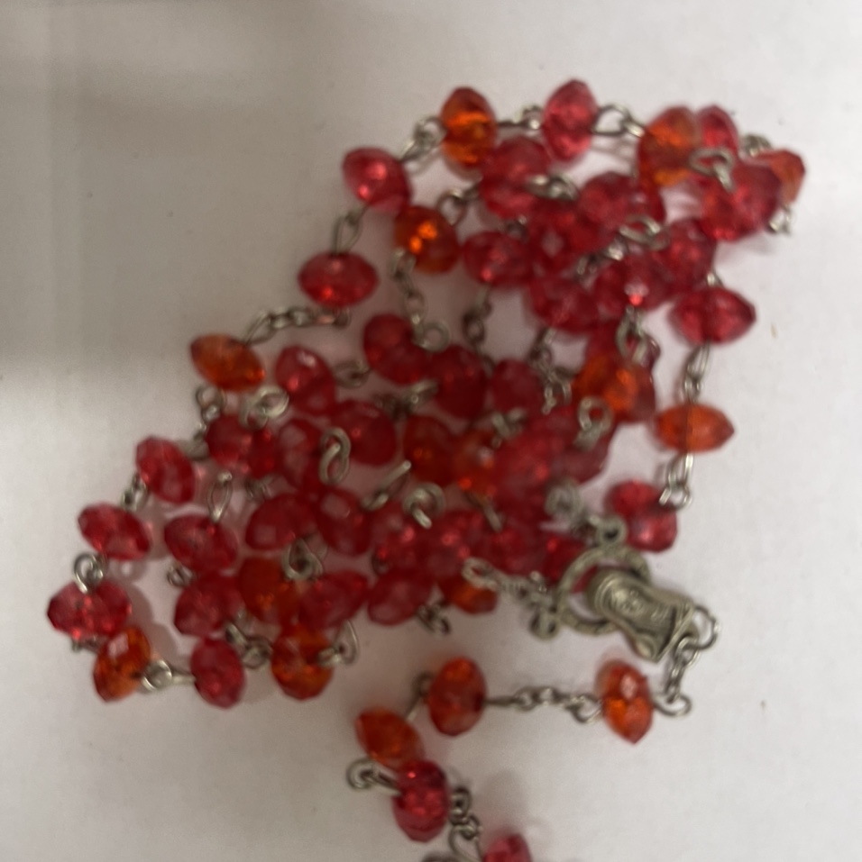 Red necklace matching