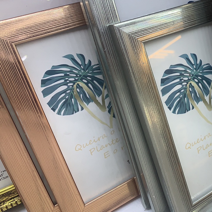 4*6，5*7，6*8仿金属色精美摆台相框