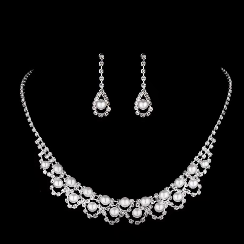 Necklace 037 double rows of pearls