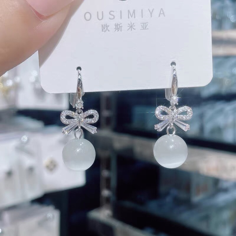 气质时尚猫眼石锆石蝴蝶耳环2021新款网红日韩925银针耳钉耳饰