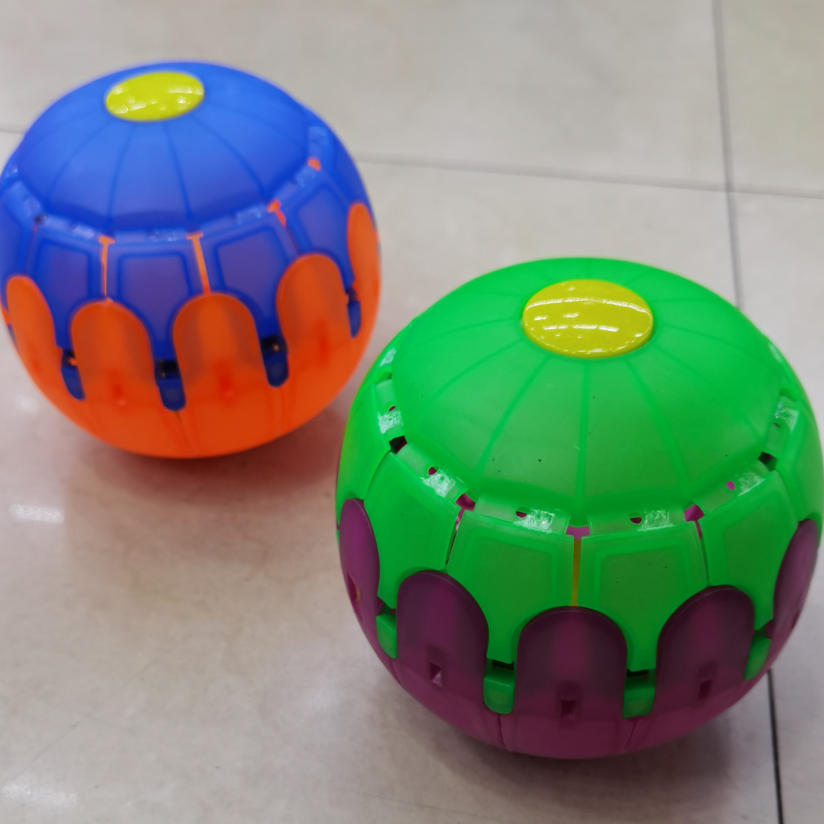 Light pressure ball