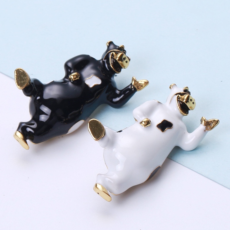 Factory direct sales 2021 cartoon creative Alloy dripping oil big cow pin Niu Niu series brooch