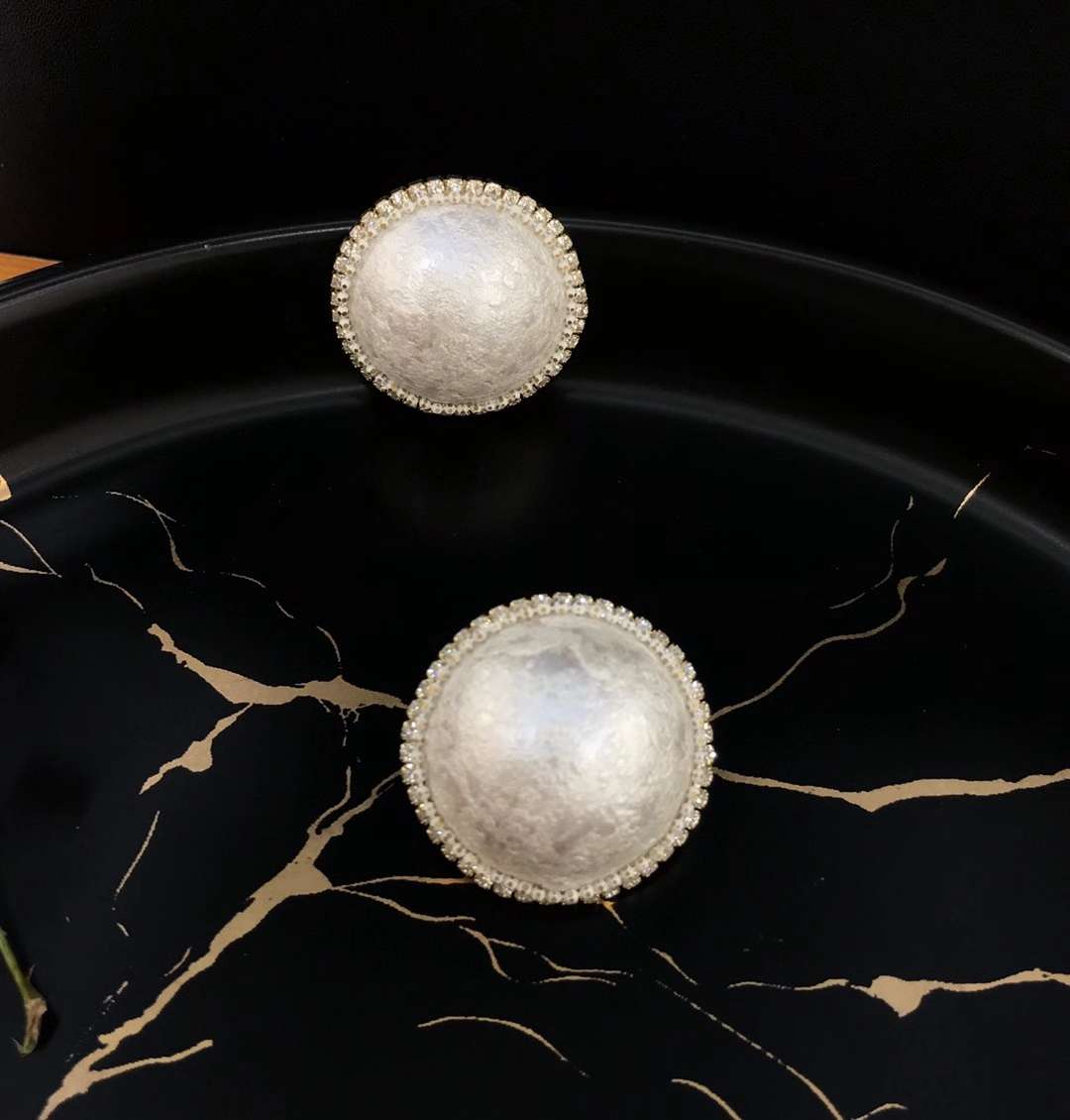 气质轻奢珍珠耳环2021年新款潮小众设计感高级法式耳钉耳饰女3细节图