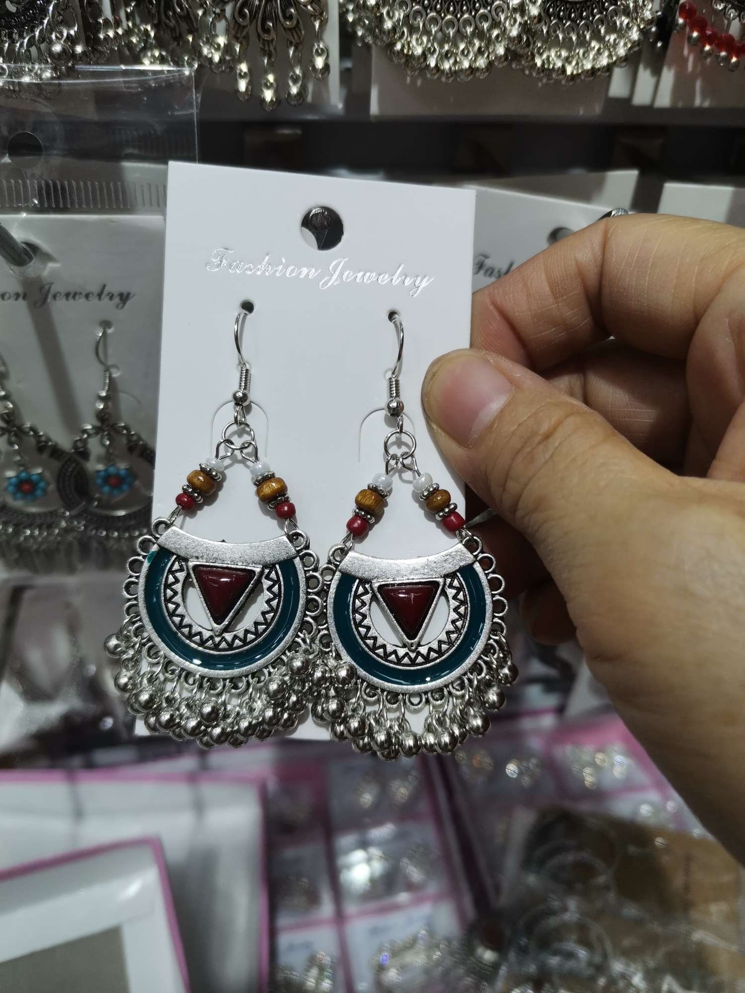 New fashionable women's earrings for autumn and winter, Chinese ancient-style bestsellers, 69 Ya Xin Specification image