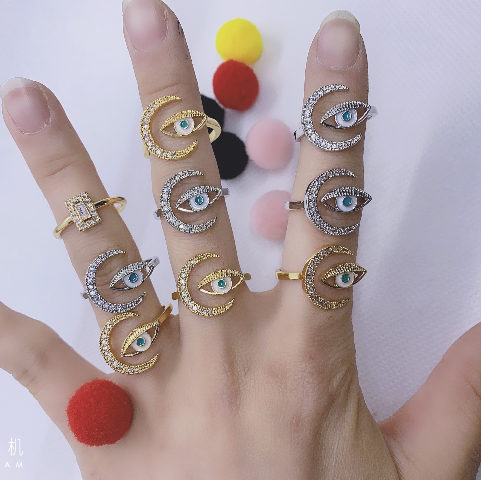 Moon-dripping oil eye ring