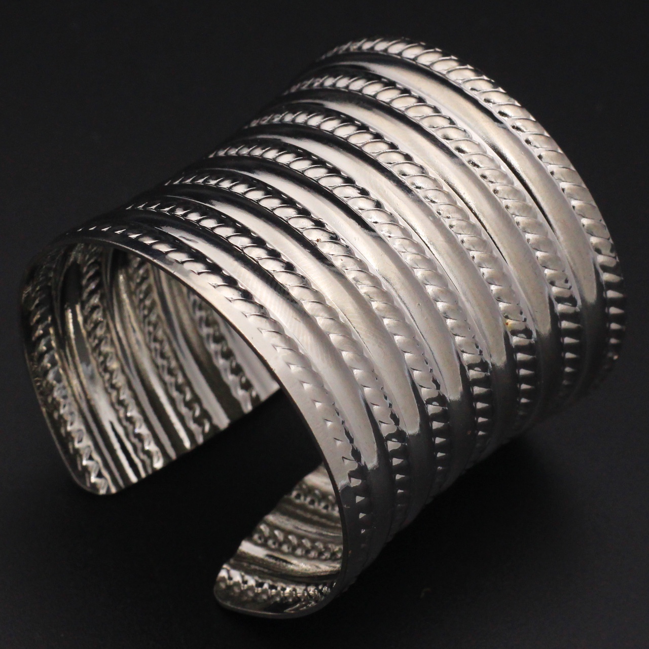 餐巾环 餐巾扣 口布圈 厂家直销餐巾圈 样板房高档酒店餐厅 银色餐巾扣19