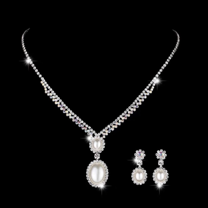 Necklace 057 Oval pearls