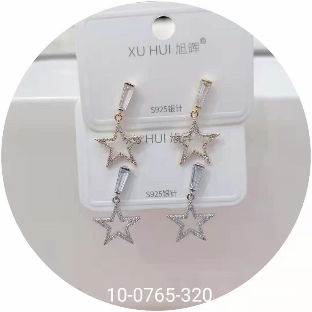 High-end fashion earrings 154