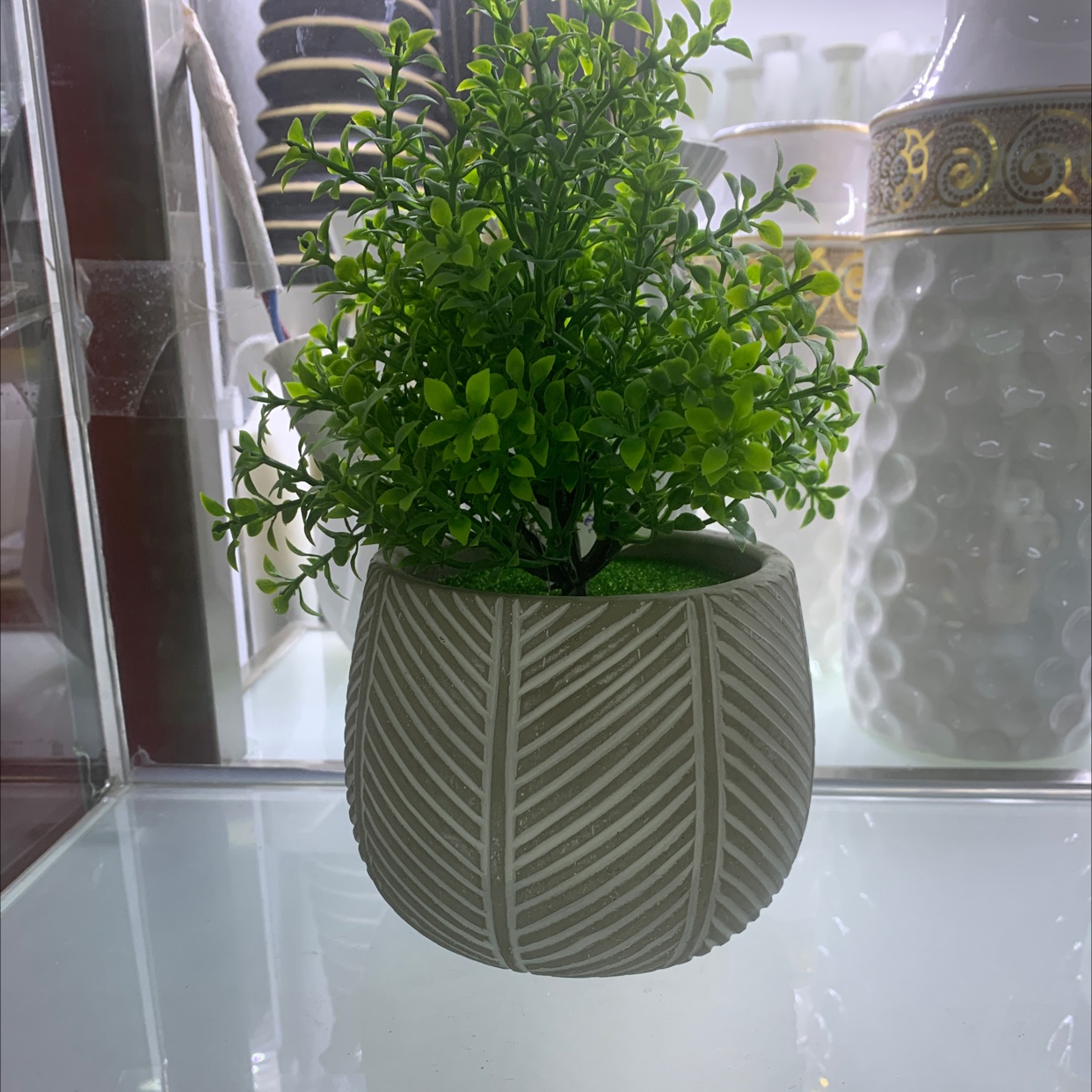 Flower pot 15 thumbnail