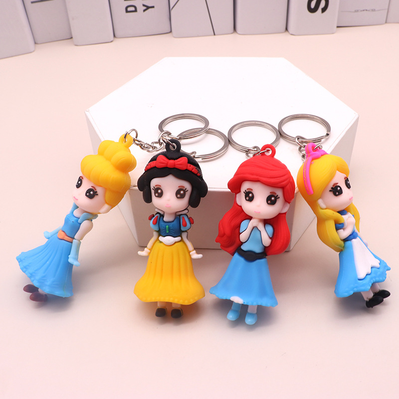 创意礼品钥匙圈学生软胶公仔挂饰公主钥匙扣可爱钥匙挂件现货1