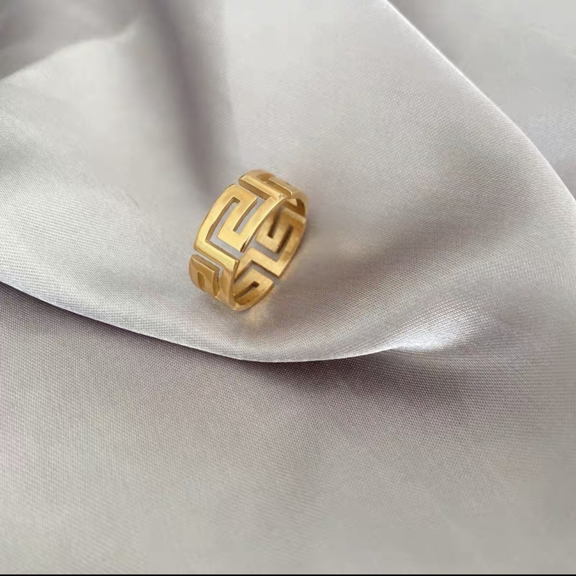 厂家直销流行饰品图