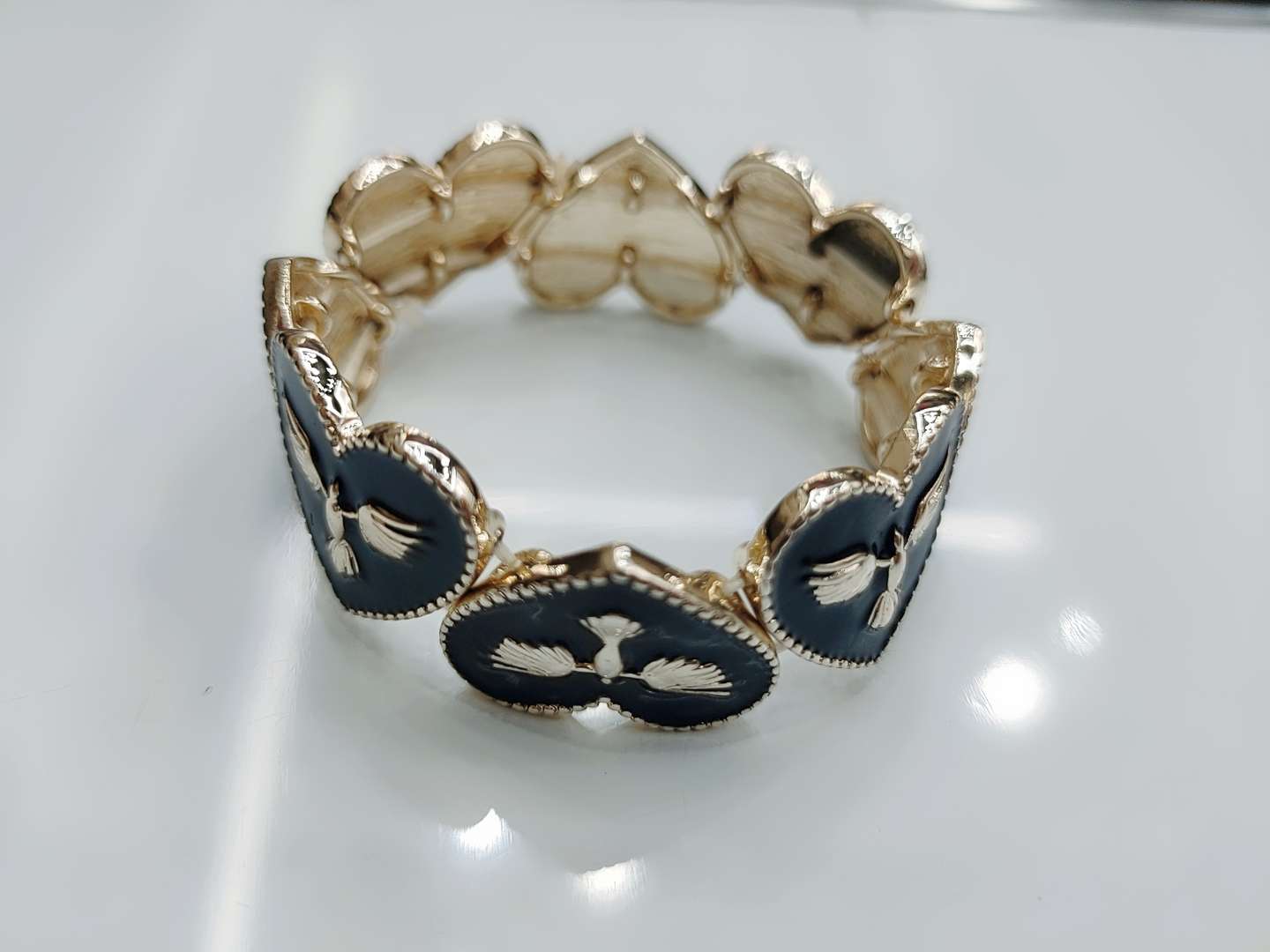 أسوار الحب في الشوارع details Picture