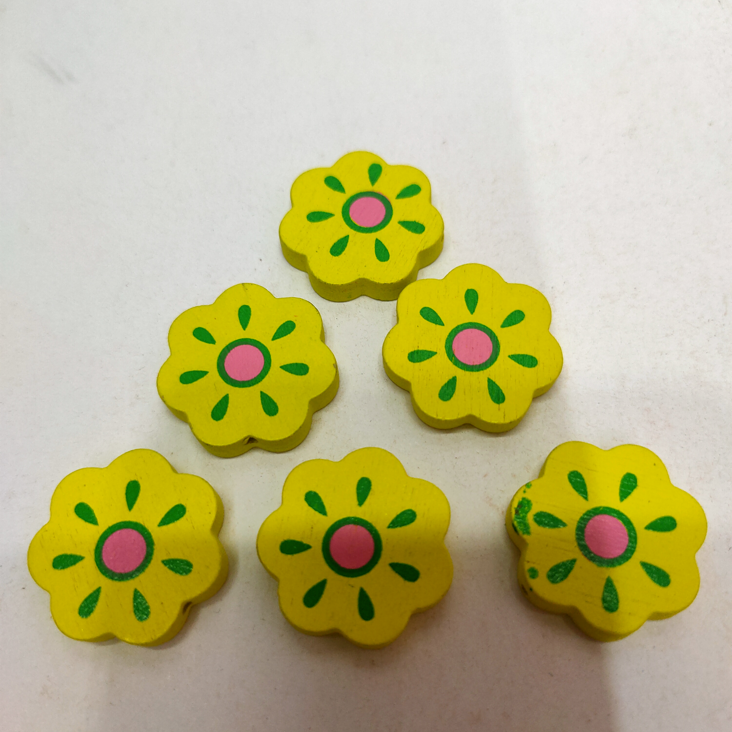 厂家直销木质配件Diy太阳花黄色