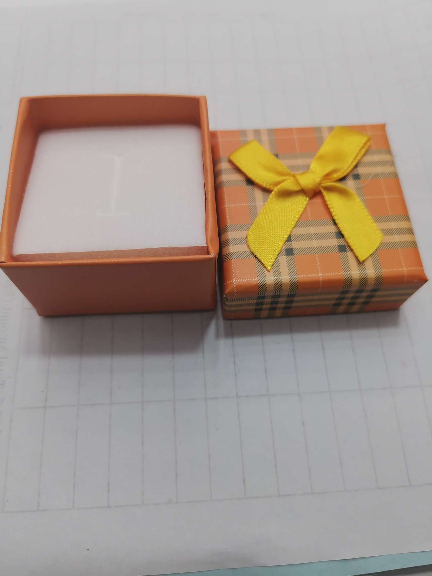 蝴蝶结戒指盒69细节图