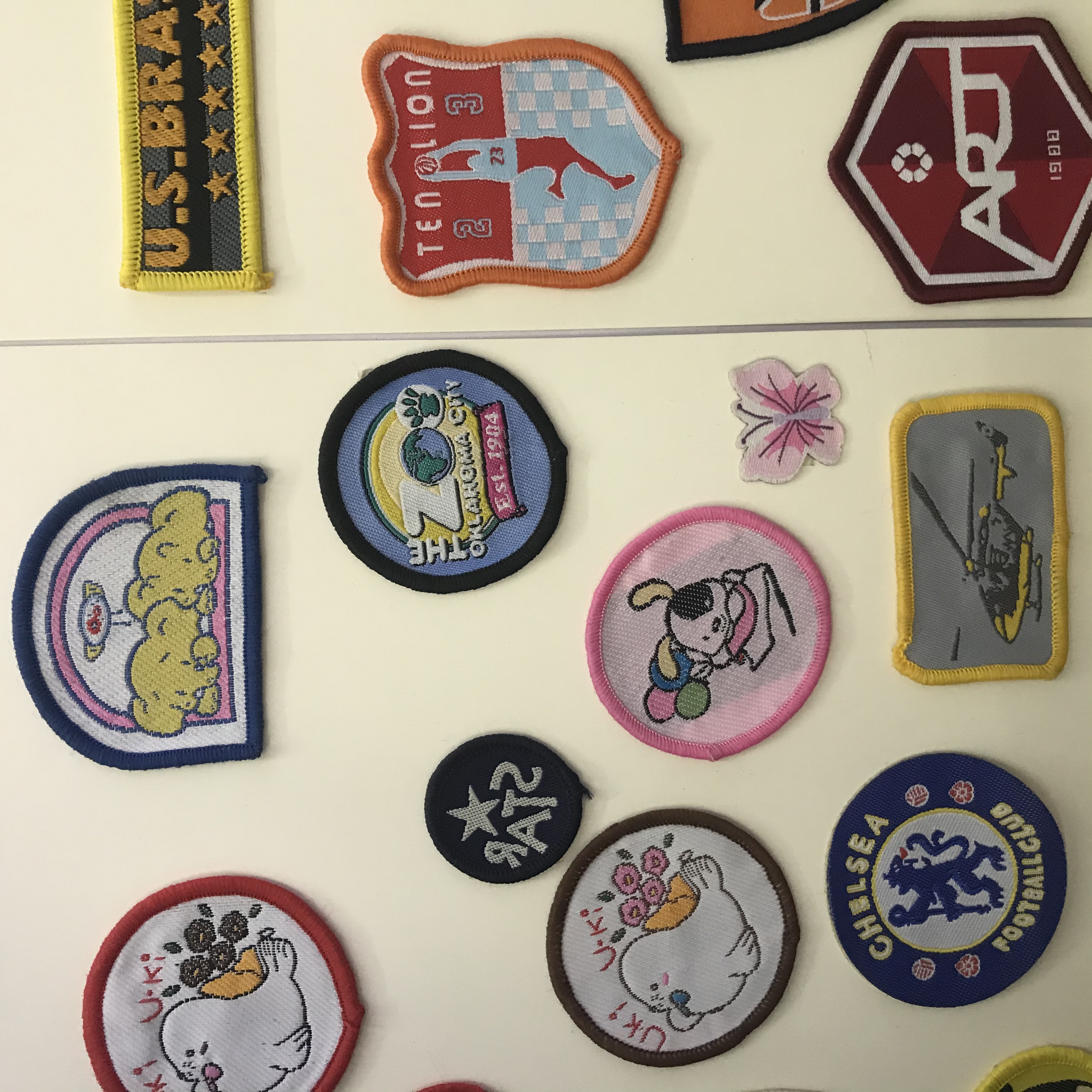 章标10织唛章厂家批发电脑绣花标刺绣布贴供应肩章臂章产品图