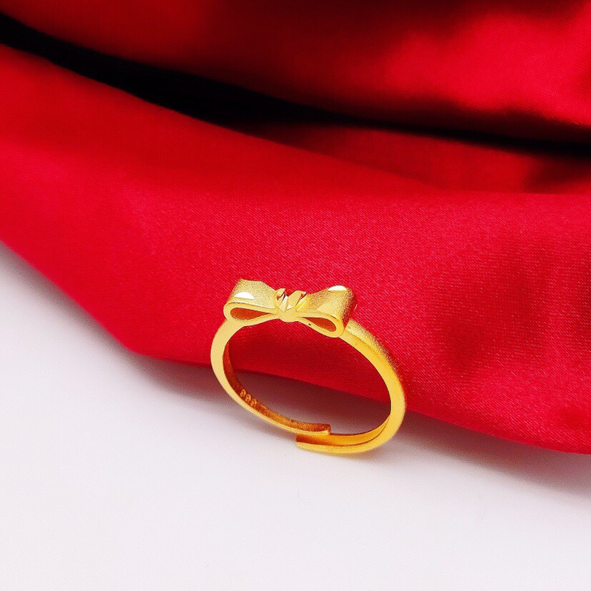 Floral bow ring