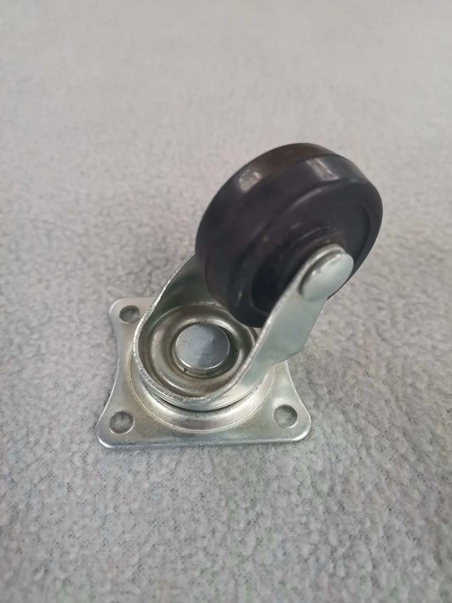 10 عجلات مطاطية سوداء طولها 1.25 بوصة detail image 4