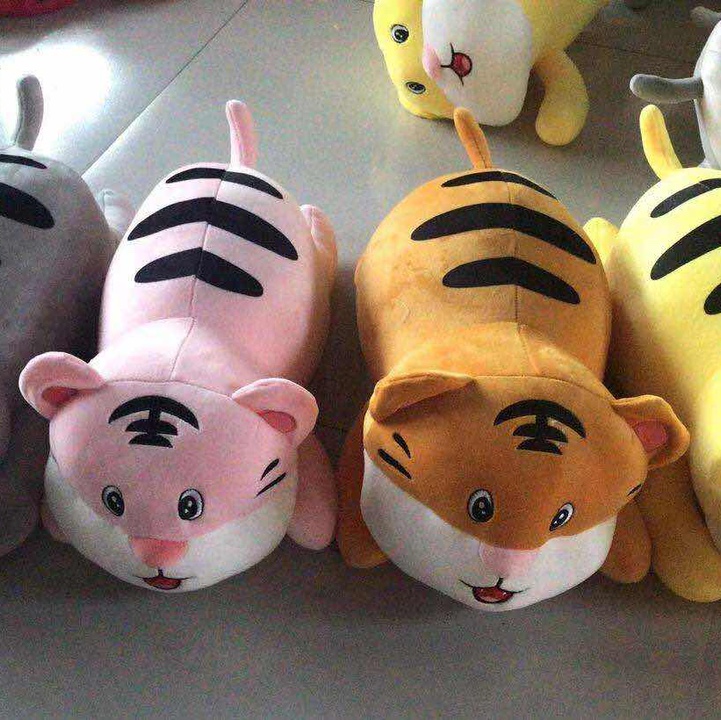 毛绒老虎趴款空调被