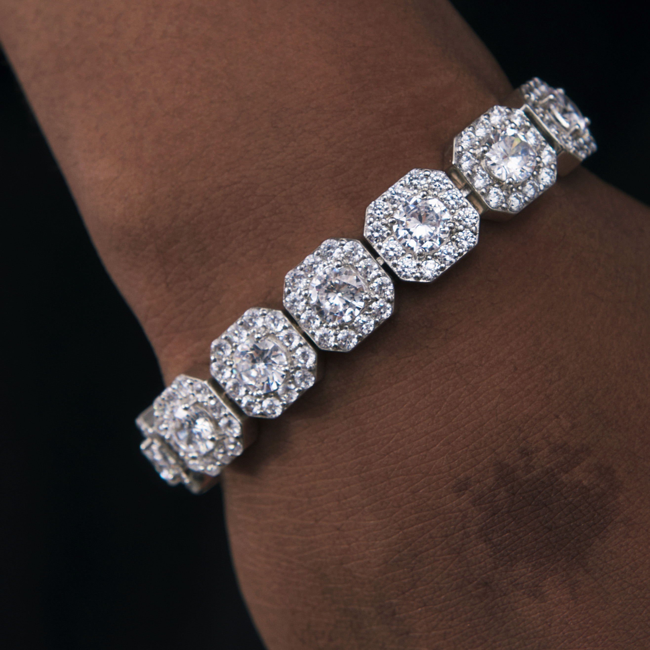 European and American bracelet zircon crystal bracelet female Korean version simple personality student bracelet BFF hand jewelry