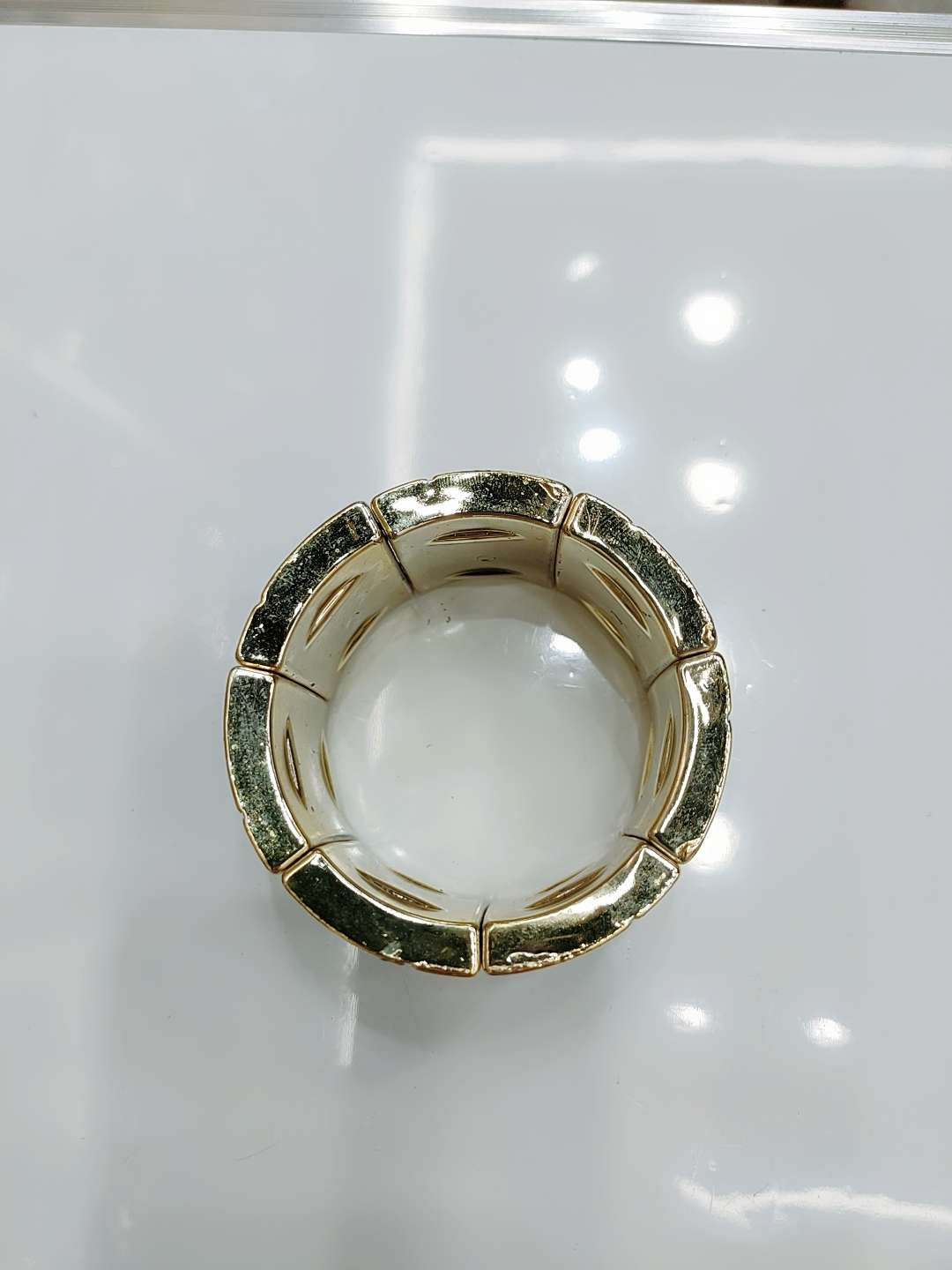 The new best-selling CCB bracelet, a simple and fashionable bracelet, is a trendy and versatile accessory Specification image