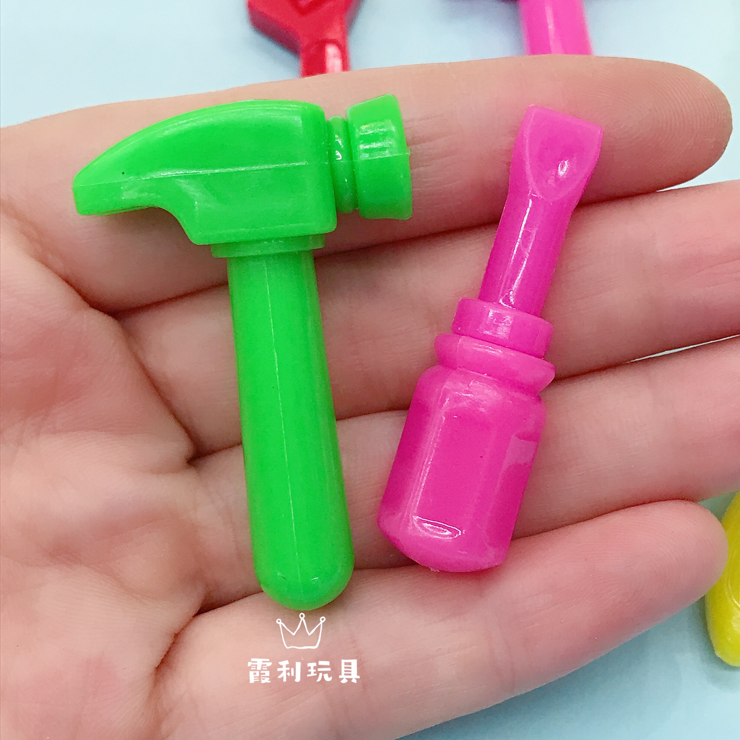 Mini tools, children's house play, plastic toys, gifts, gacha Application Scenario