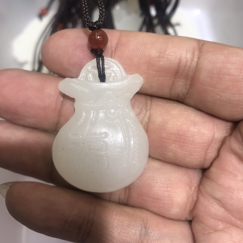 白玉晶珠宝混款汉白玉吊坠女士男士通用项链多功能用