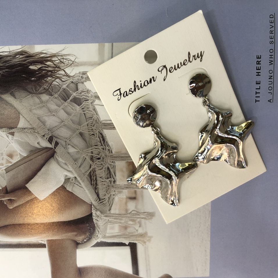 The same fashion trend casual white k electroplating alloy lightning crafts female