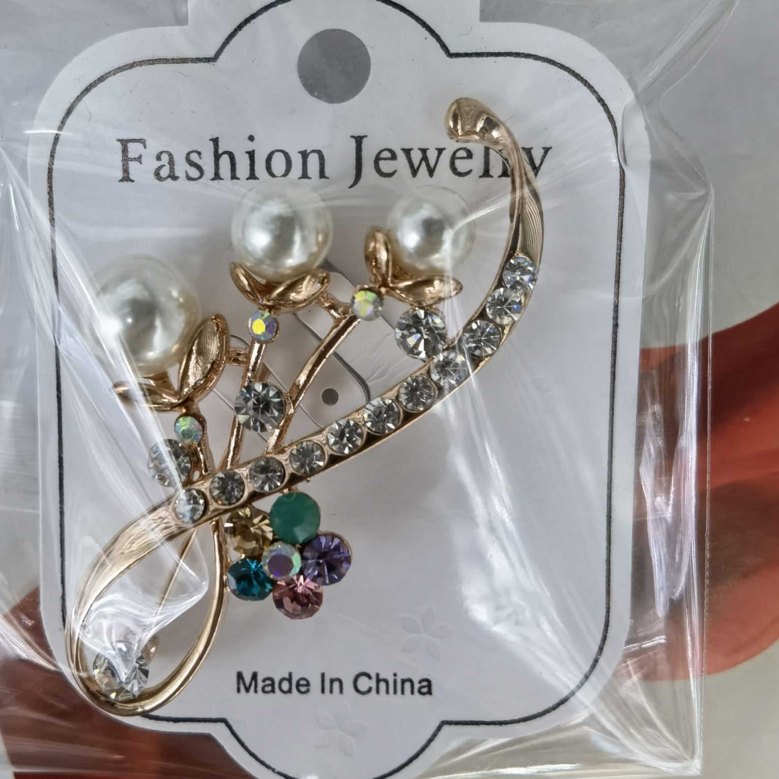 Color diamond imitation pearl fashion brooch