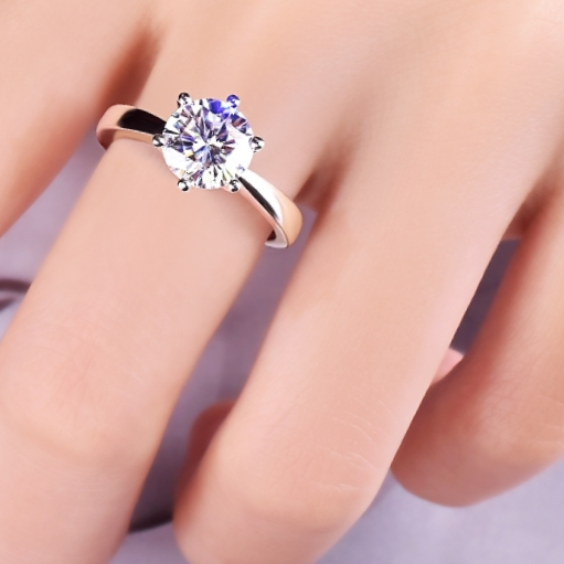 Ring Women's six-prong single stone wedding gift ring ring