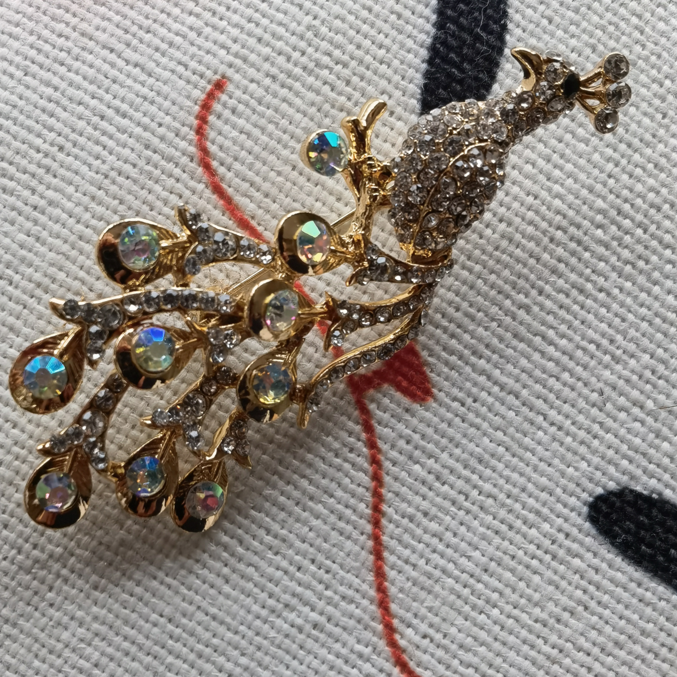 孔雀时尚百搭女士西装外套配饰