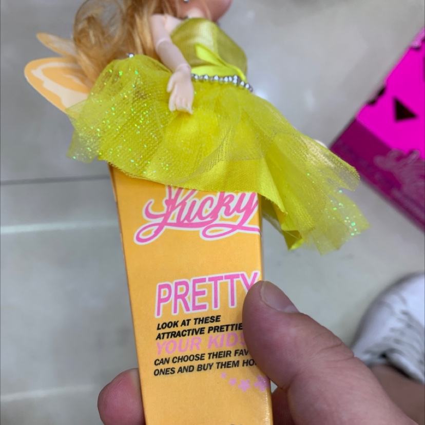 娃娃配饰实物图