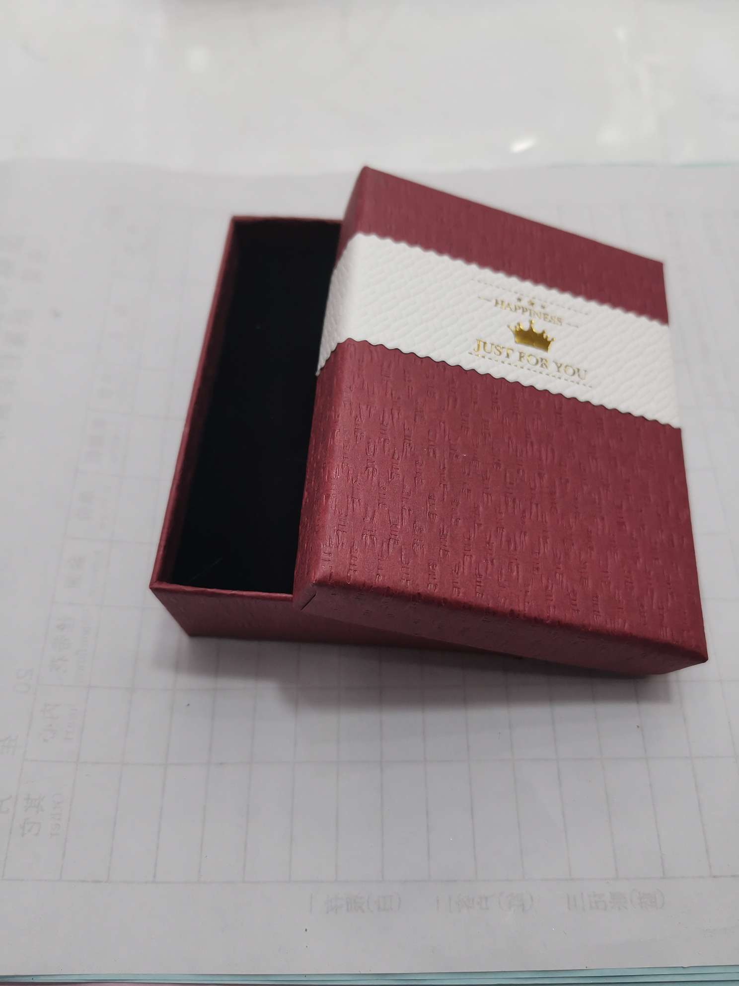 蝴蝶结吊坠盒156产品图