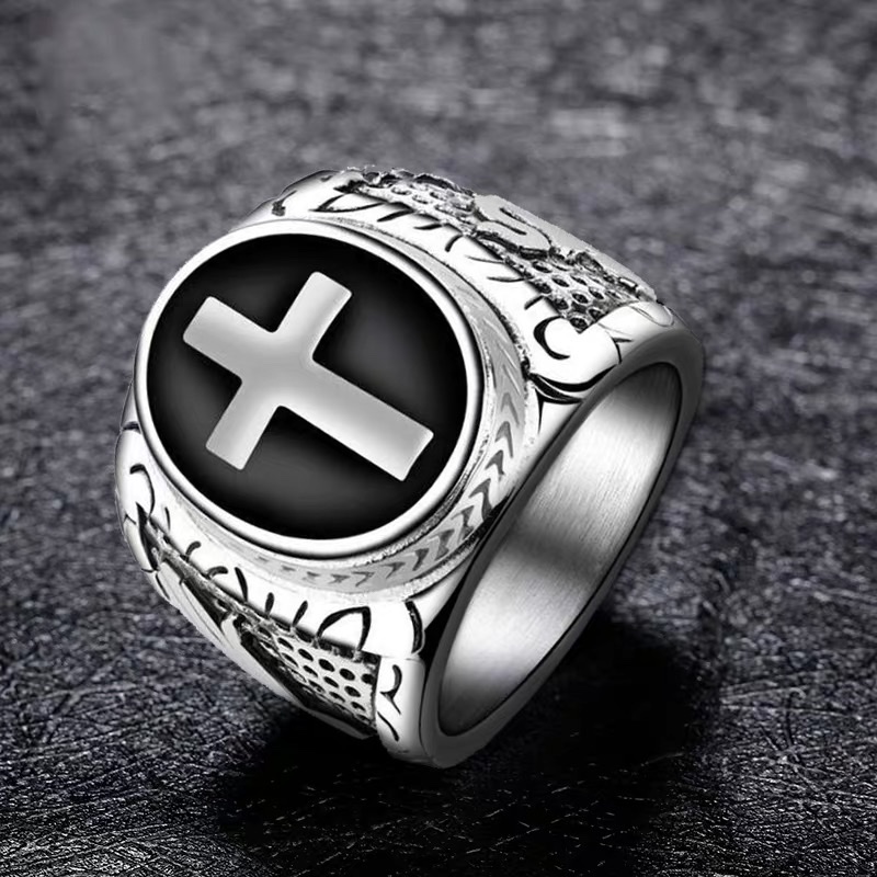 European and American retro ring, men's trendy hip-hop and powerful single ring, titanium steel index finger ring 1 details Picture