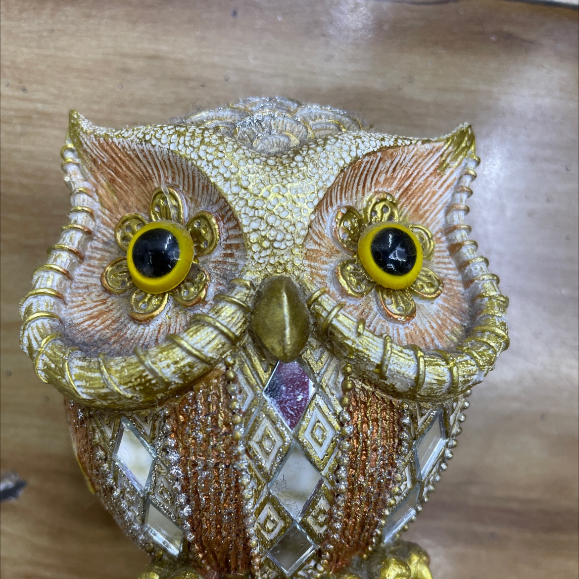 Medium owl thumbnail