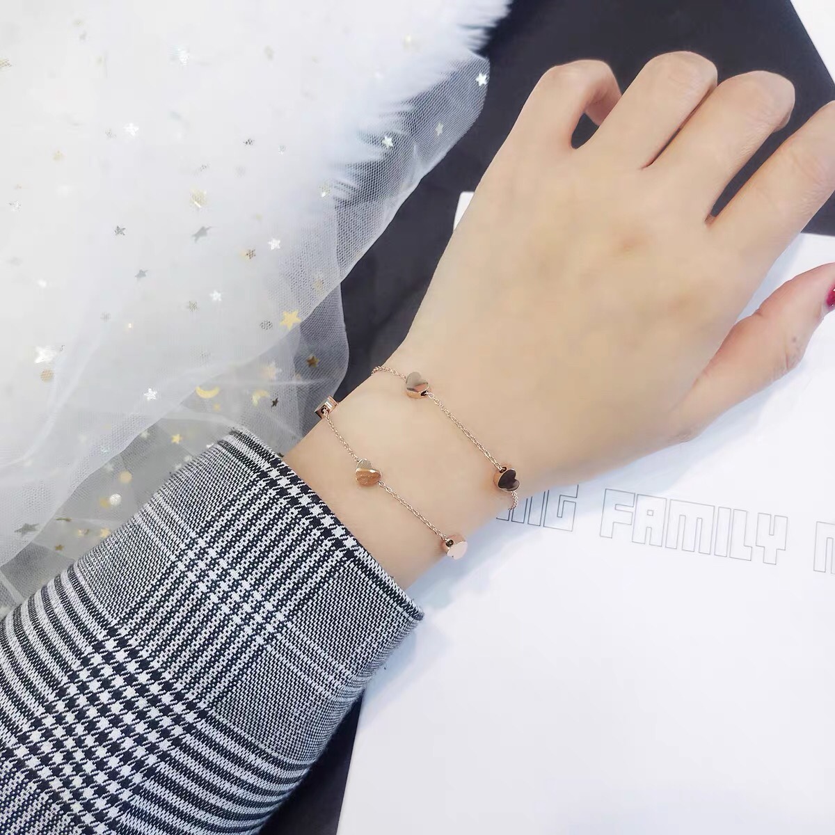 The popular and best-selling product features a simple double-layer design style