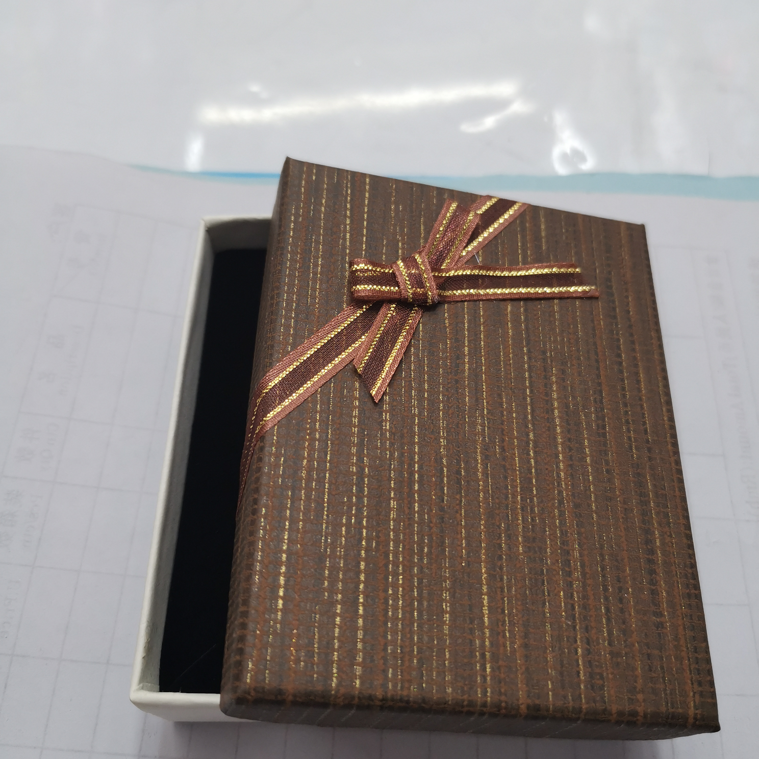 蝴蝶结吊坠盒150