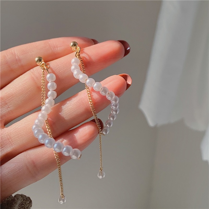 Pearl earrings, earring accessories, handcrafted earrings Application Scenario