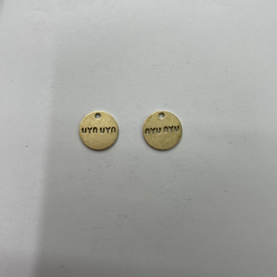 Aotong Accessories Accessories XJ04181 Round chip hole letter hole piece necklace earrings copper accessories thumbnail