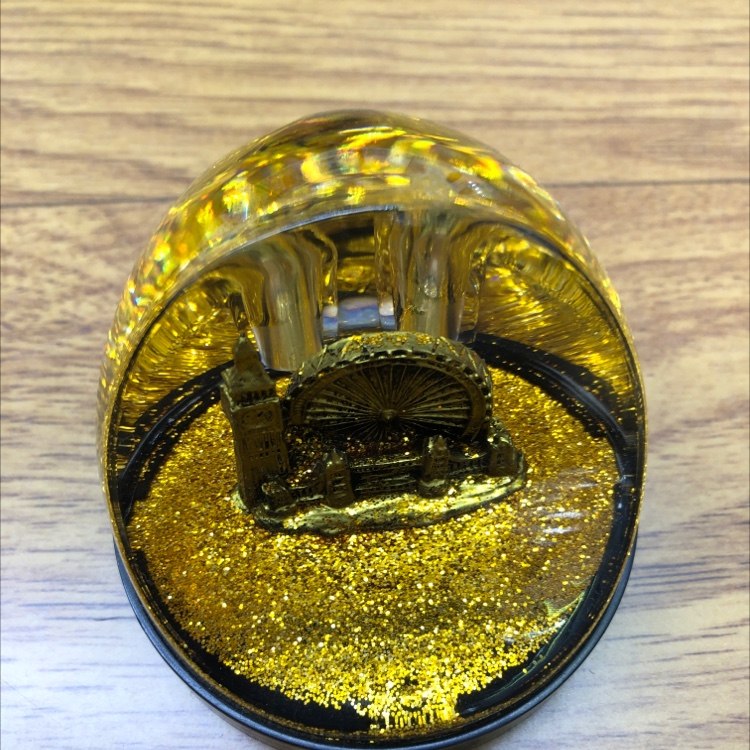 小安全帽入油笔插摆件