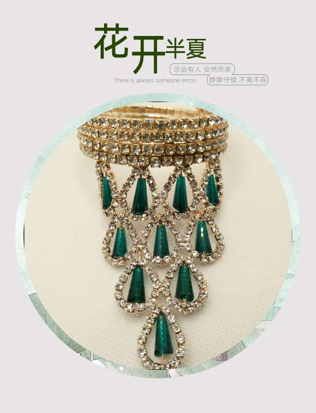 2021 New full-diamond bracelet Cross-border hand back chain Specification image