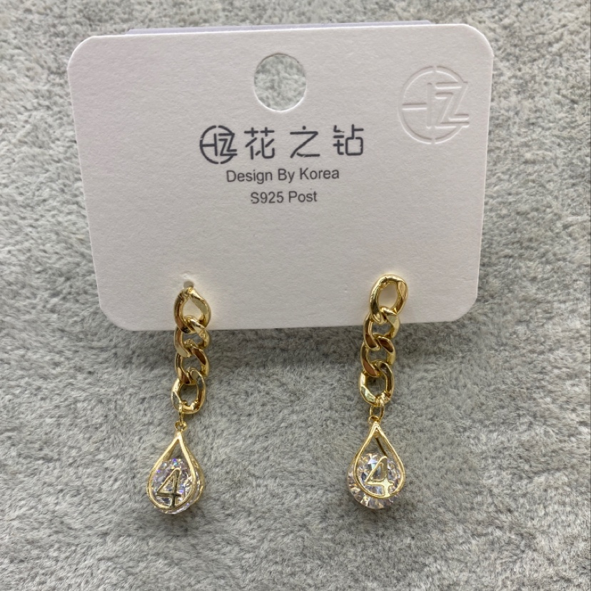 Korea Dongdaemun chain earrings